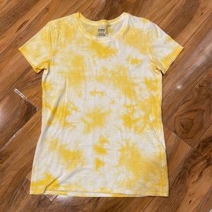 Victoria’s Secret pink size small tie-dyed T-shirt